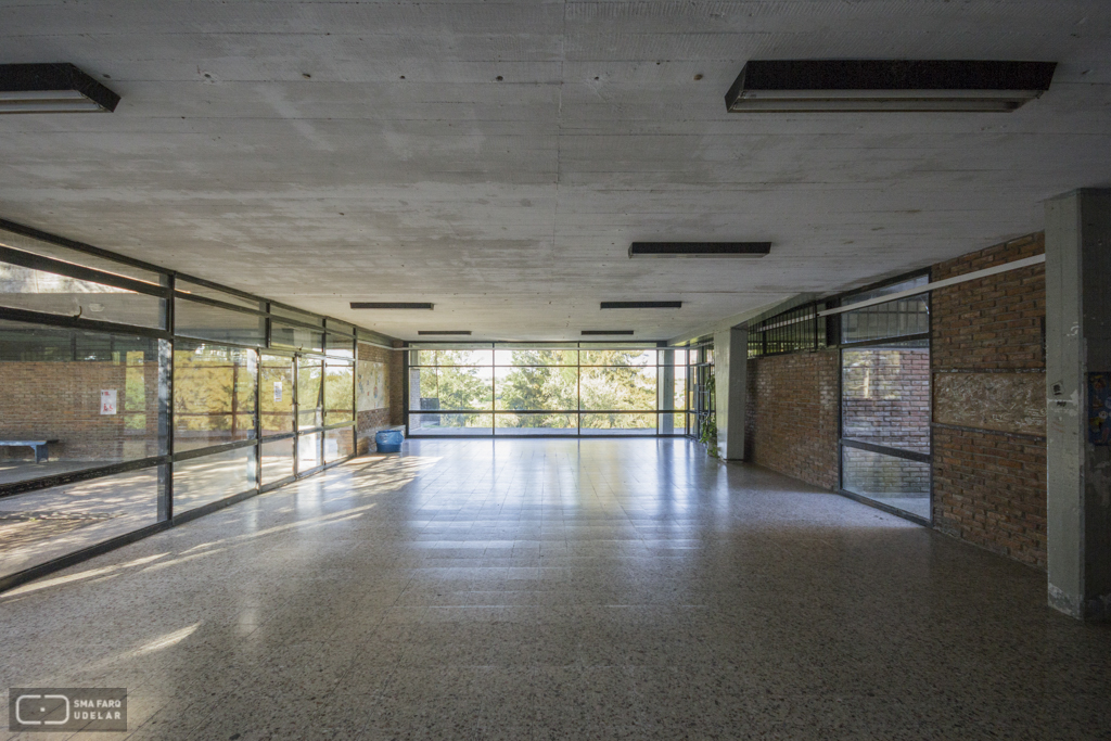 Liceo Agustín Urbano Indarte Curuchet, Arq. Bergamino, A., Arq. Brum, H. Rosario, Colonia, Uruguay, 1968-71. Foto Nacho Correa, 2014