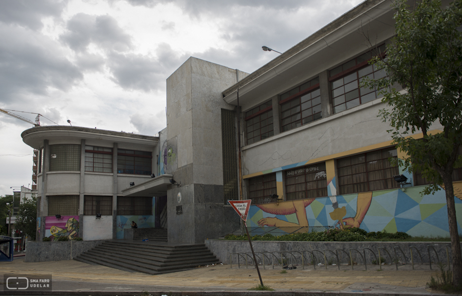 Liceo No 4 Juan Zorrilla de San Martin, arq. DANERS Pedro, 1945, Montevideo,  Foto: Andrea Sellanes 2014