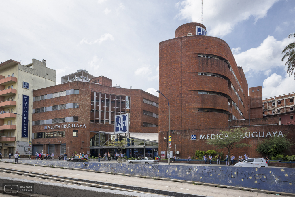 Sanatorio Médica Uruguaya, Arqs. CHAPPE Walter y POZZI Adolfo, 1976, Montevideo, foto: Nacho Correa 2014