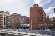 Sanatorio Médica Uruguaya, Arqs. CHAPPE Walter y POZZI Adolfo, 1976, Montevideo, foto: Nacho Correa 2014