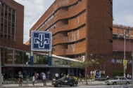 Sanatorio Médica Uruguaya, Arqs. CHAPPE Walter y POZZI Adolfo, 1976, Montevideo, foto: Nacho Correa 2014