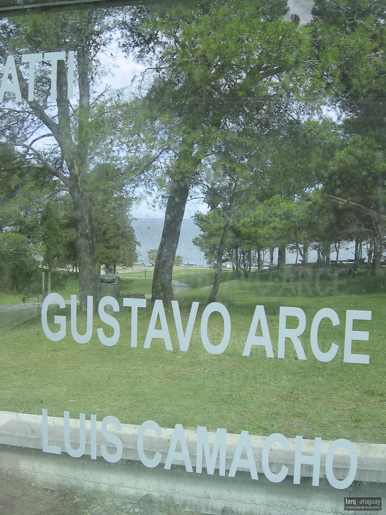 Memorial de los Desaparecidos, arqs. KOHEN Martha y OTERO Ruben, Parque Vaz Ferreira, Cerro, 1998 (concurso), Foto: Andrea Sellanes 2014