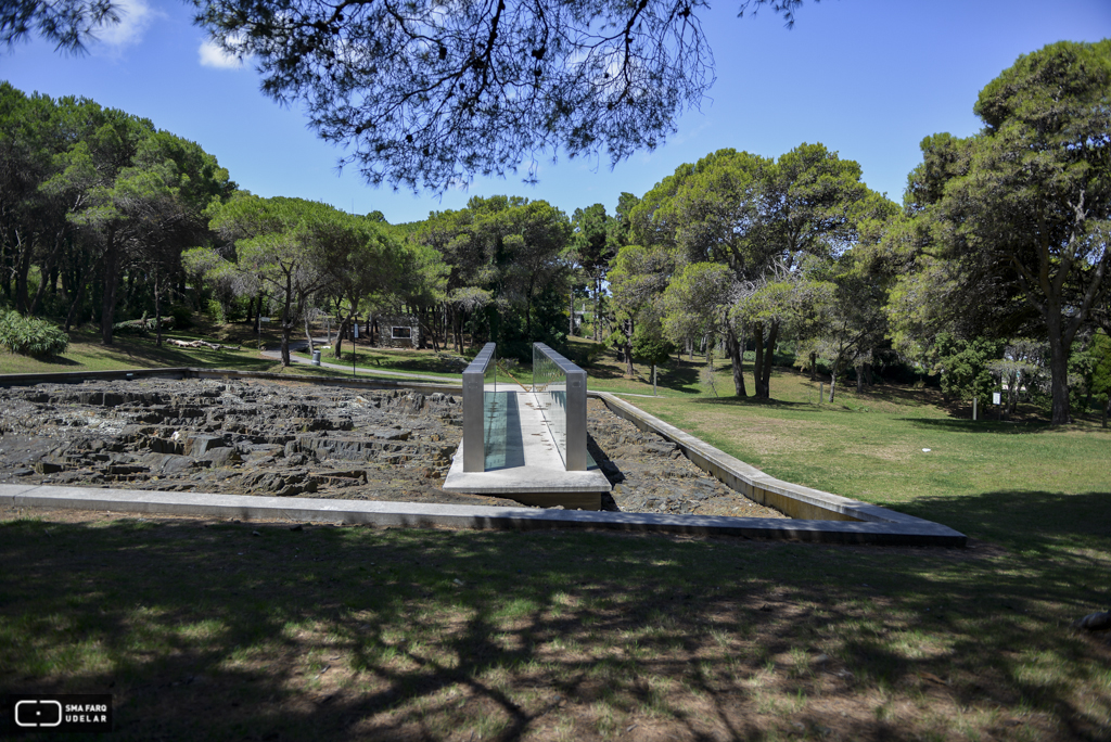 Memorial de los Desaparecidos, arqs. KOHEN Martha y OTERO Ruben, Parque Vaz Ferreira, Cerro, 1998 (concurso), Foto: Andrea Sellanes 2014