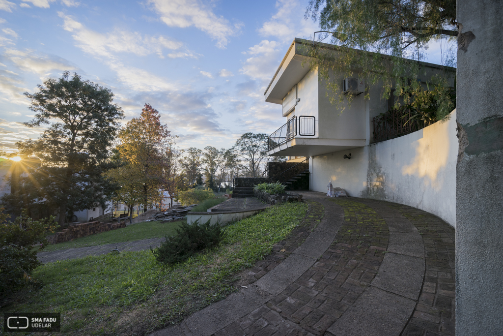 Vivienda Fernández Ambrosini, arq. RODRÍGUEZ FOSALBA, C. A., Salto, Uy. 1953. Foto: Nacho Correa 2016