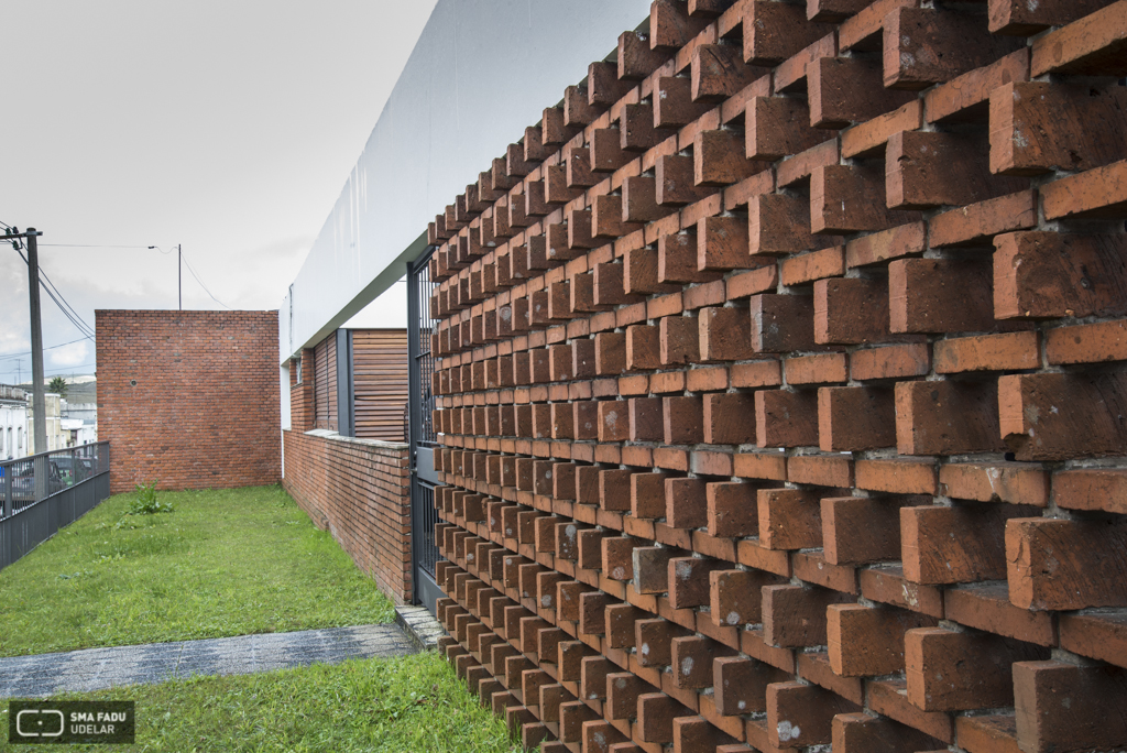 Vivienda Raúl Trelles, arqs. BASIL / VIOLA, Minas, Lavalleja, Uy. 1958. Foto: Silvia Montero 2016.