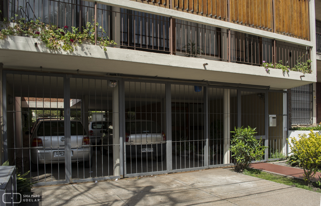 Vivienda Bisogno, Arqs. DEMATTEI y BISOGNO, 1965, Montevideo, Foto: Danaé Latchinian, 2015