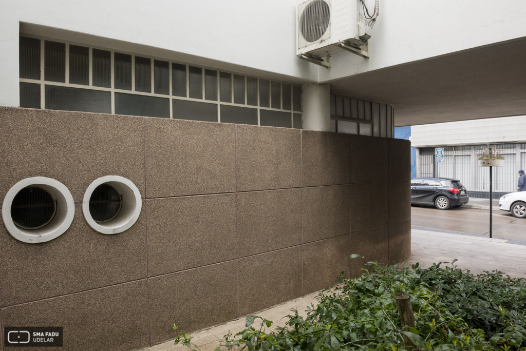 Residencia Dr. Pedro Zabalza, BASIL / LÓPEZ / VIOLA, Minas, Lavalleja, Uy. 1956. Foto: Julio Pereira 2016.