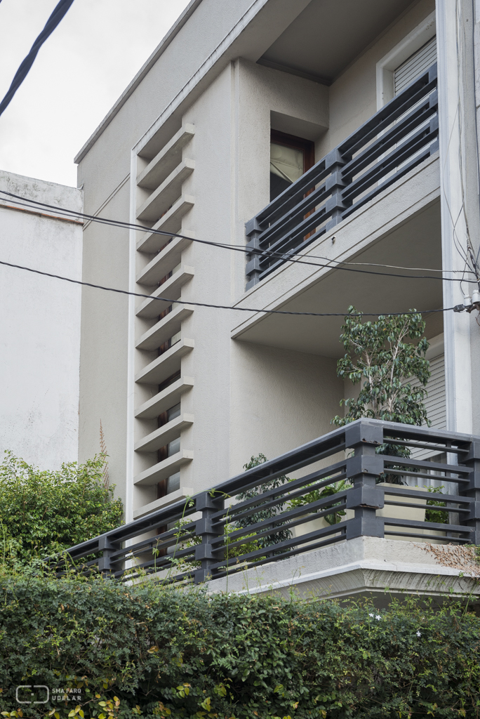 Vivienda en Tomás Diago, Arqs. De los Campos - Puente - Tournier, Montevideo. Foto: Nacho Correa 2015