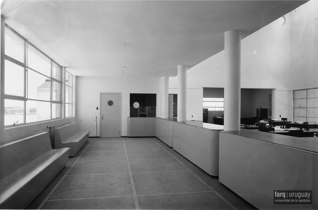 Oficinas Administrativas y Dependencia, arq. LORENTE ESCUDERO, R. , La Teja, Montevideo, Uy.1934. Foto: Archivo SMA, Donación Archivo personal del autor.