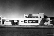 Oficinas Administrativas y Dependencia, arq. LORENTE ESCUDERO, R. , La Teja, Montevideo, Uy.1934. Foto: Archivo SMA, Donación Archivo personal del autor.