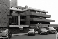 Edificio Asociación de bancarios del Uruguay (AEBU), LORENTE ESCUDERO, R. / LORENTE MOURELLE, R. / LUSSICH, J., Montevideo, Uy. 1964-1971. Archivo SMA, Donación Archivo personal del autor.