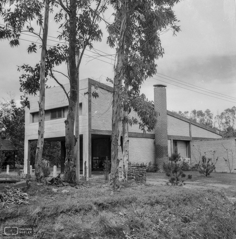 Vivienda Chilavert, arq. LORENTE ESCUDERO, R. , Bella Vista, Maldonado, Uy. 1957. Foto: Archivo SMA, Donación Archivo personal del autor.