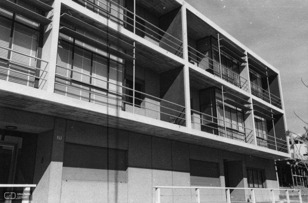 Edificio Berro, LORENTE ESCUDERO, Rafael, Montevideo, Uy. 1952.Foto: Archivo SMA, Donación Archivo personal del autor.