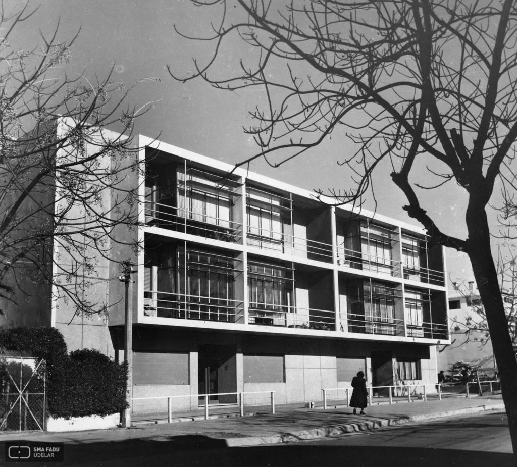 Edificio Berro, LORENTE ESCUDERO, Rafael, Montevideo, Uy. 1952.Foto: Archivo SMA, Donación Archivo personal del autor.